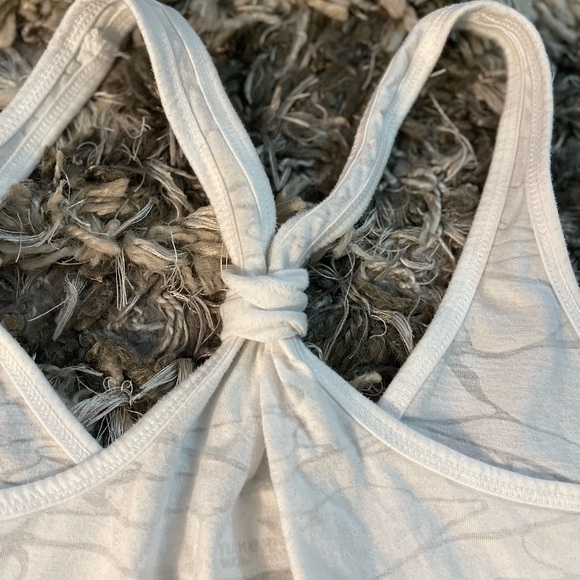 White and Gray Activewear Sleeveless Tank Top with Racerback - Picture 4 of 9